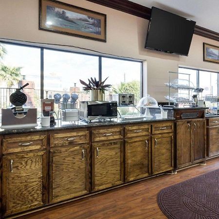 Comfort Suites Lake Jackson Clute Екстериор снимка
