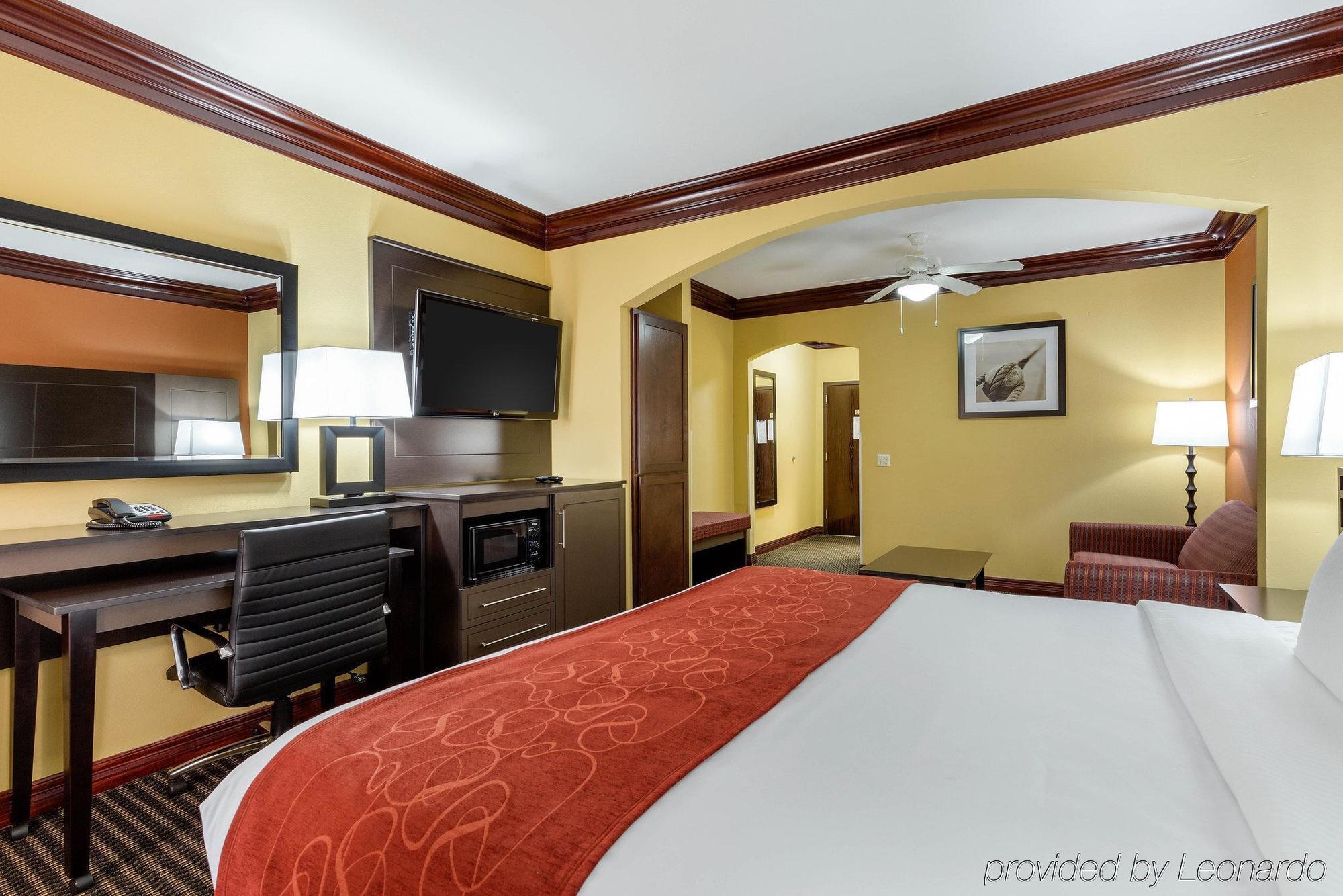 Comfort Suites Lake Jackson Clute Екстериор снимка